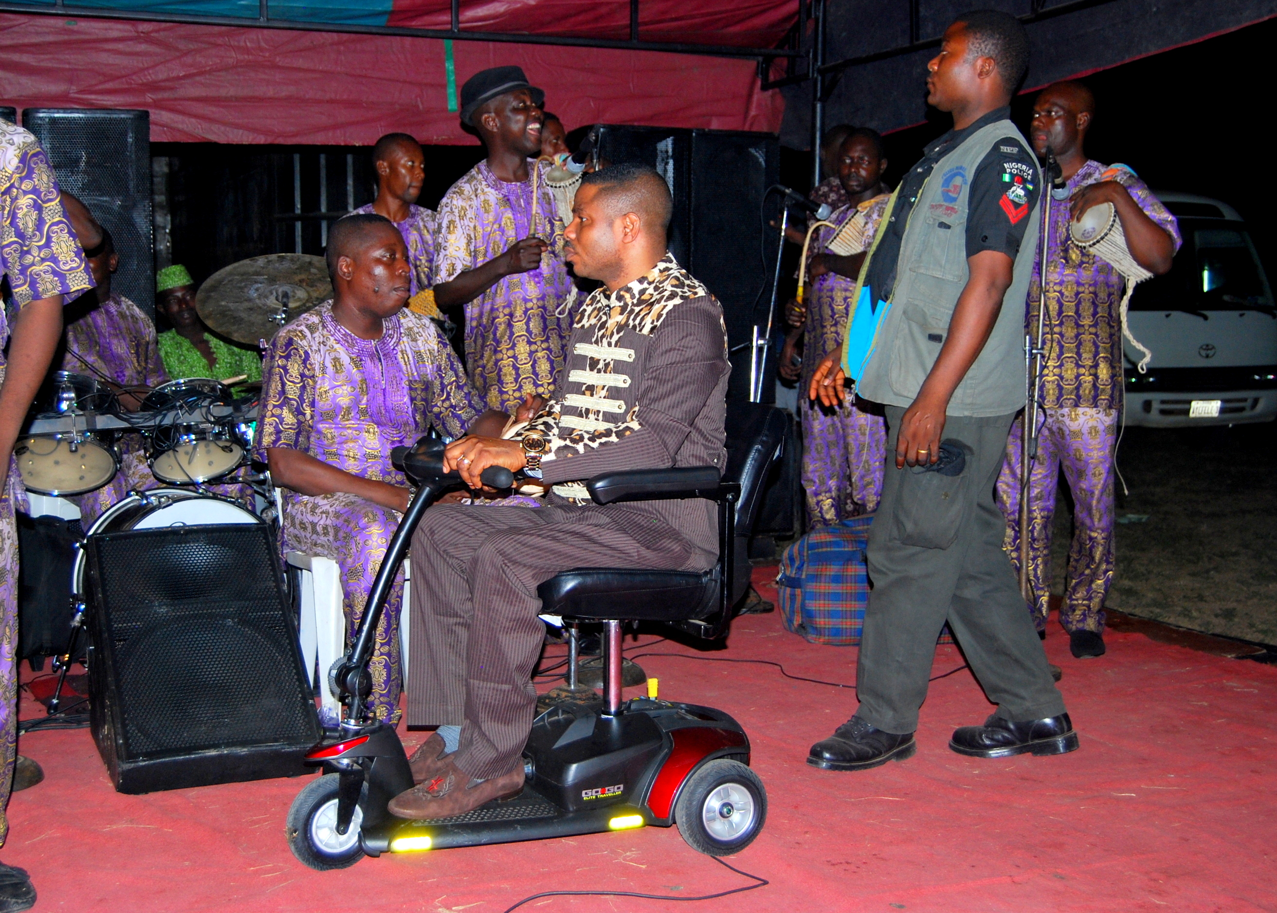 Yinka Ayefele